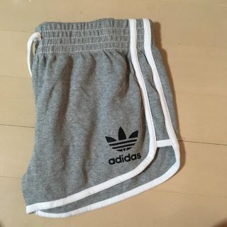 アディダス(adidas)のアディダス ショートパンツ(ショートパンツ)