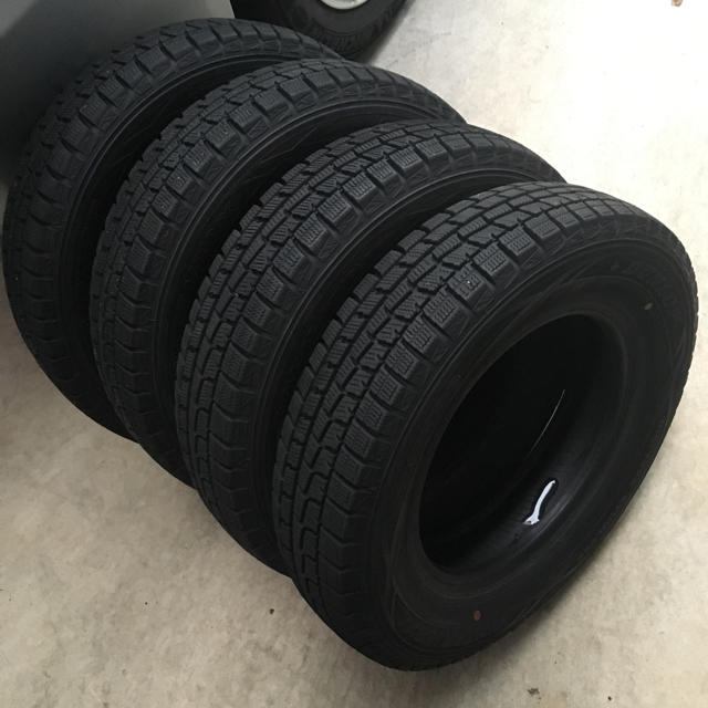 DUNLOP(ダンロップ)の155/80R13 79Q スタッドレス 中古 4本セット 2016年製 自動車/バイクの自動車(タイヤ)の商品写真