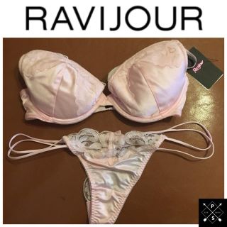 ラヴィジュール(Ravijour)のラヴィジュール サテン×レース ブラ Tバック E65〜70 ピンク(ブラ&ショーツセット)