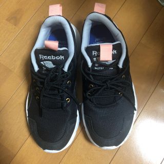 リーボック(Reebok)の今週末処分します！＆値下げリーボック☆スニーカー(スニーカー)