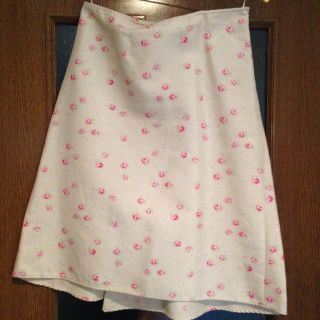 マルニ(Marni)のMarni 小花柄コットンスカート(ひざ丈スカート)