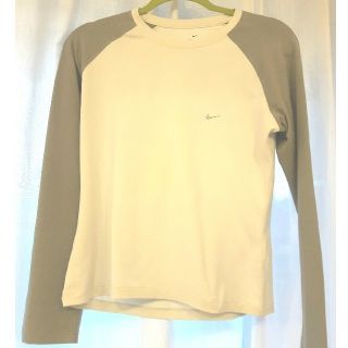 ナイキ(NIKE)のNIKE　レディース　長袖Tシャツ　Lサイズ(その他)