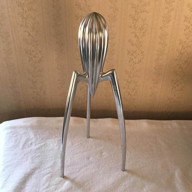 ALESSI(アレッシィ)のALESSI アレッシィ 果汁絞り器 インテリア/住まい/日用品のキッチン/食器(収納/キッチン雑貨)の商品写真