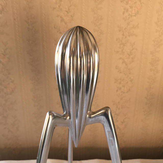 ALESSI(アレッシィ)のALESSI アレッシィ 果汁絞り器 インテリア/住まい/日用品のキッチン/食器(収納/キッチン雑貨)の商品写真