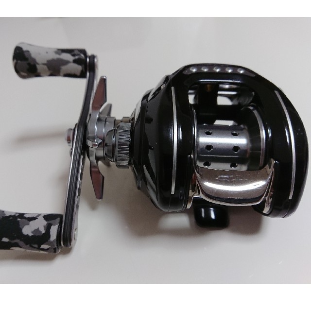 Daiwa ジリオン7.3リミテッド100L プラスHLCスプール