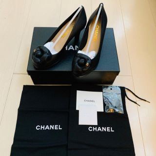 シャネル(CHANEL)のシャネル パンプス カメリア  ブラック 34.5(ハイヒール/パンプス)