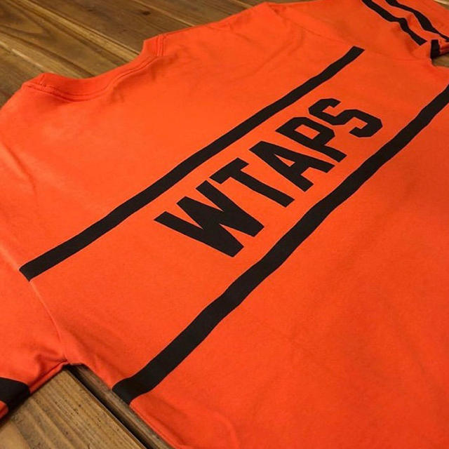 W)taps(ダブルタップス)のzoe様専用 WTAPS 18AW SPOT WTVUA ORANGE L メンズのトップス(Tシャツ/カットソー(半袖/袖なし))の商品写真