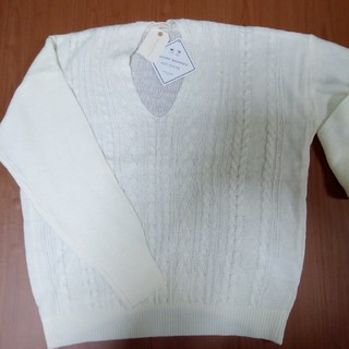 ショコラフィネローブ(chocol raffine robe)のケーブルニット　Vネック(ニット/セーター)