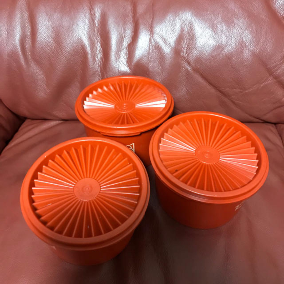 売却済〈参考〉△タッパーウェア 丸型容器 3個セット(出品案 売却済〈参考〉△タッパーウェア 丸型容器 3個セット(出品案