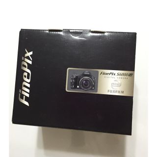 フジフイルム(富士フイルム)のFinePix  S6000fd(コンパクトデジタルカメラ)