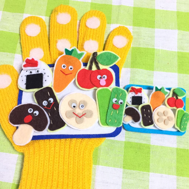 おべんとうばこ(青) 手袋シアターの通販 by sss-123's shop|ラクマ おべんとうばこ(青) 手袋シアターの通販 by sss-123's shop|ラクマ