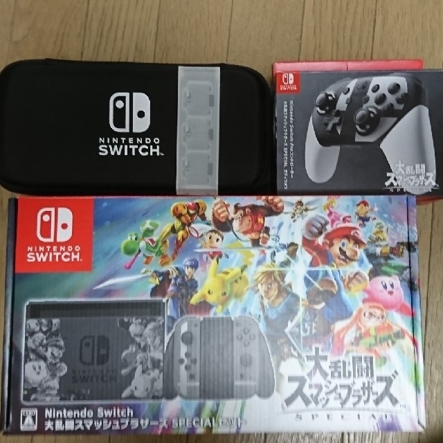 Nintendo Switch スマブラ同梱版 プロコン・小物付