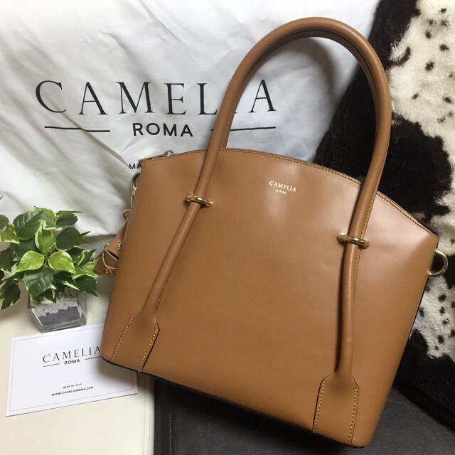 Furla(フルラ)のCAMELIA ROMA/カメリアローマ ハンドバッグ キャメル レディースのバッグ(ハンドバッグ)の商品写真