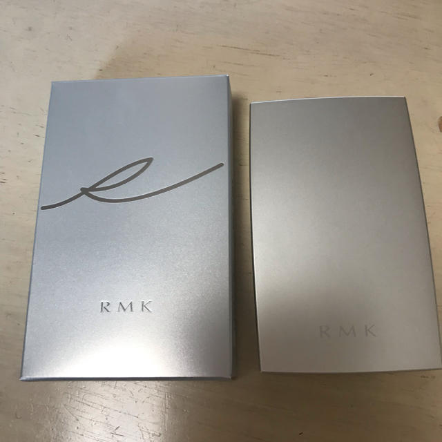 RMK(アールエムケー)のRMK フェイスパウダーPO1 コスメ/美容のベースメイク/化粧品(フェイスパウダー)の商品写真