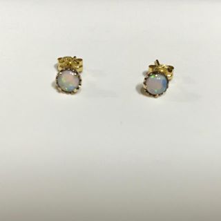 ete オパール　ゴールド　ピアス