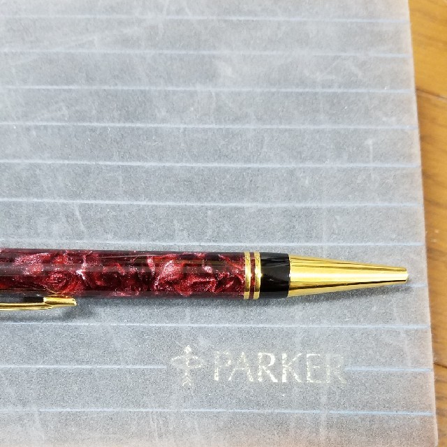 Parker(パーカー)のPARKER☆　ボールペン　☆美品☆ インテリア/住まい/日用品の文房具(ペン/マーカー)の商品写真