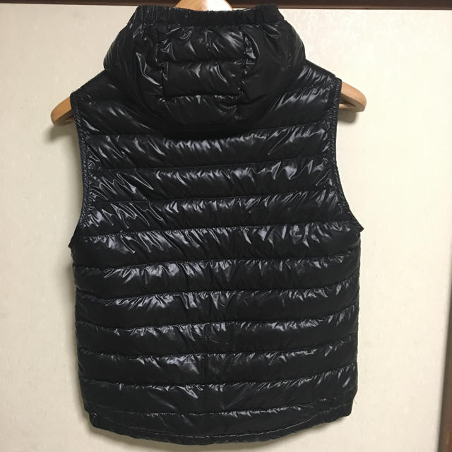 MONCLER(モンクレール)のMONCLER モンクレール ダウンベスト サイズ0 メンズのジャケット/アウター(ダウンベスト)の商品写真