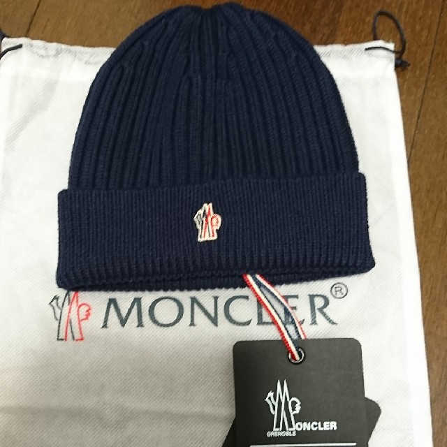 MONCLER(モンクレール)の【新品、本日まで】モンクレールニット帽 メンズの帽子(ニット帽/ビーニー)の商品写真