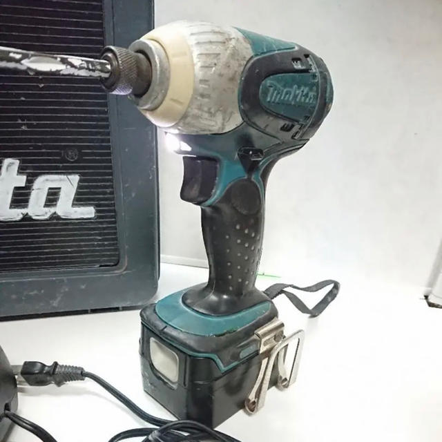 Makita(マキタ)の【値下げ】マキタ インパクトドライバー セット 14.4v インテリア/住まい/日用品のインテリア/住まい/日用品 その他(その他)の商品写真