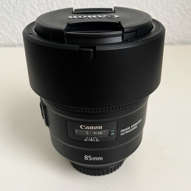 ef85mm f1.4 IS 超美品 キャノン レンズ