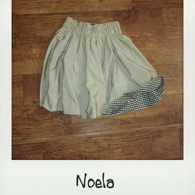 Noela(ノエラ)のNoela リバーシブルスカート♥ レディースのスカート(ひざ丈スカート)の商品写真