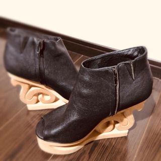 ジェフリーキャンベル(JEFFREY CAMPBELL)のジェフリーキャンベル スケートヒールブーティ(ブーティ)