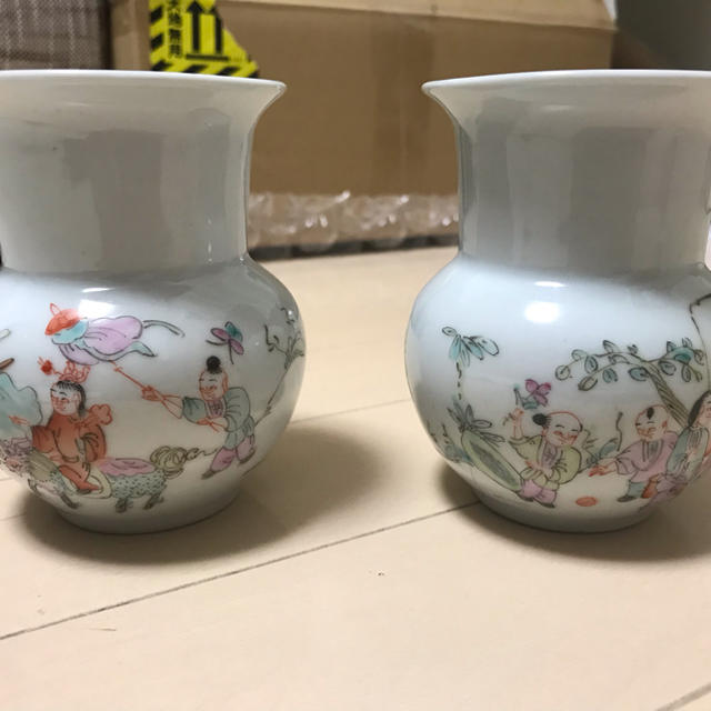一対花瓶 在銘あり 中国古美術 陶芸 一対花瓶 在銘あり 中国古美術 陶芸