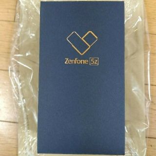 エイスース(ASUS)の※ユーロ50様専用※ZenFone5z銀２台 未開封 国内品 送料無料 納品書(スマートフォン本体)