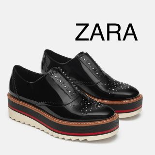 ザラ(ZARA)のZARA フラットフォーム仕様ダービーシューズ(ローファー/革靴)