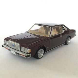 トミカ ビンテージネオ トヨタ クラウンカスタム 1/64(ミニカー)