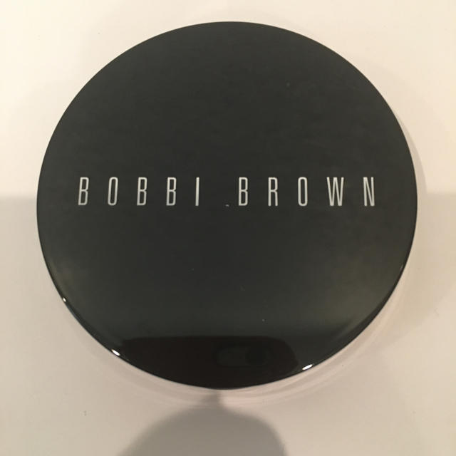 BOBBI BROWN(ボビイブラウン)のボビィ ブラウン イルミネイティング ブロンジング パウダー コスメ/美容のベースメイク/化粧品(フェイスカラー)の商品写真