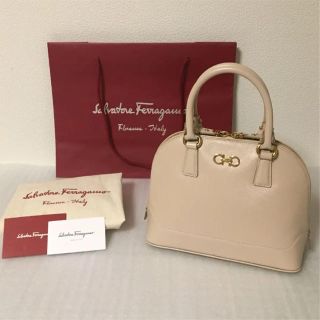 サルヴァトーレフェラガモ バッグ | ochge.org