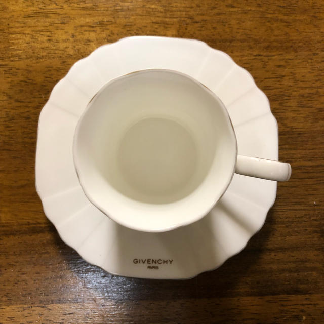 GIVENCHY(ジバンシィ)のジバンシイのカップソーサー インテリア/住まい/日用品のキッチン/食器(食器)の商品写真