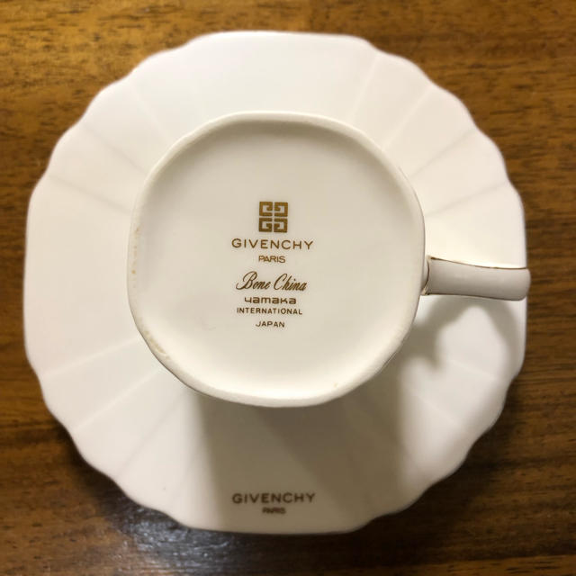 GIVENCHY(ジバンシィ)のジバンシイのカップソーサー インテリア/住まい/日用品のキッチン/食器(食器)の商品写真