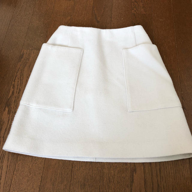 IENA(イエナ)の専用✨【イエナ】白スカート レディースのスカート(ミニスカート)の商品写真