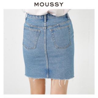 マウジー(moussy)のマウジー  デニムスカート  size2  BI03(ひざ丈スカート)