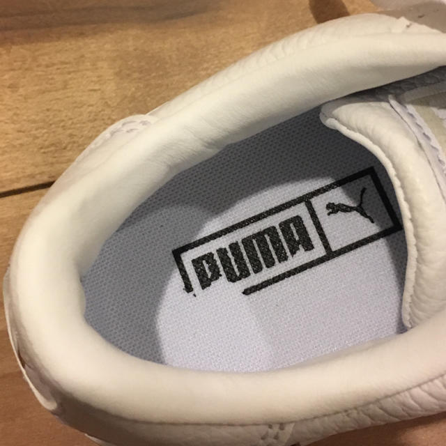 PUMA(プーマ)のほぼ新品☆PUMA 新作CALIスニーカー♪ レディースの靴/シューズ(スニーカー)の商品写真