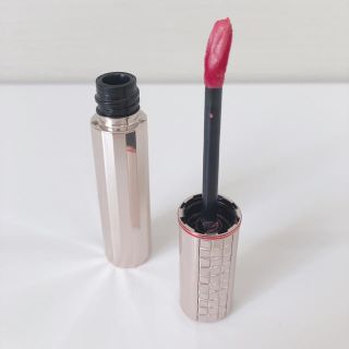 マキアージュ(MAQuillAGE)のウォータリールージュ(口紅)