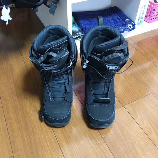 SALOMON(サロモン)のサロモン スノーボード ブーツ メンズ 26.5㌢ スポーツ/アウトドアのスノーボード(ブーツ)の商品写真