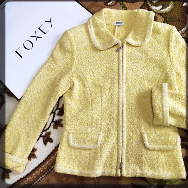 FOXEY(フォクシー)のFOXEY BOUTIQUEのベビーイエロージャケット♡ レディースのジャケット/アウター(ノーカラージャケット)の商品写真