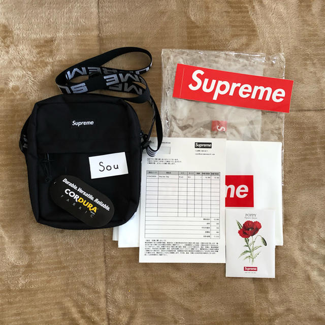 supreme 18ss Shoulder Bag Black 1