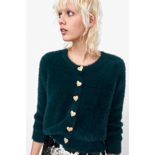 ザラ(ZARA)の完売済みのzara人気ハートボタン付きカーディガン(カーディガン)