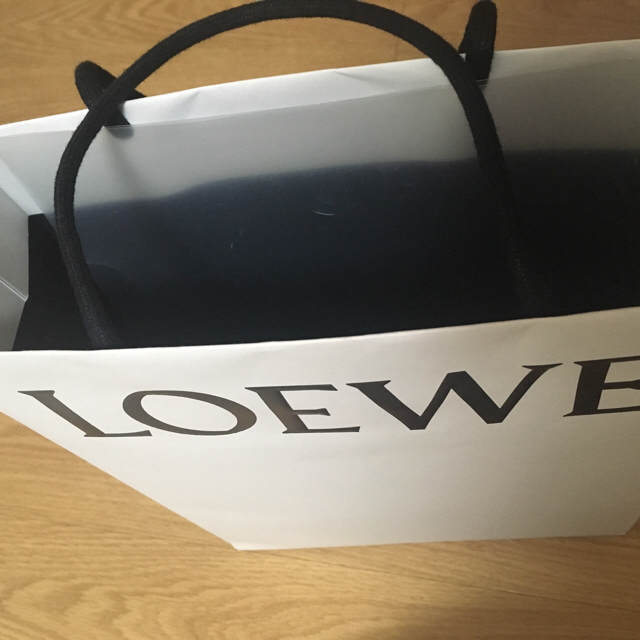 LOEWE(ロエベ)のmaki様専用 LOEWEショッパー レディースのバッグ(ショップ袋)の商品写真