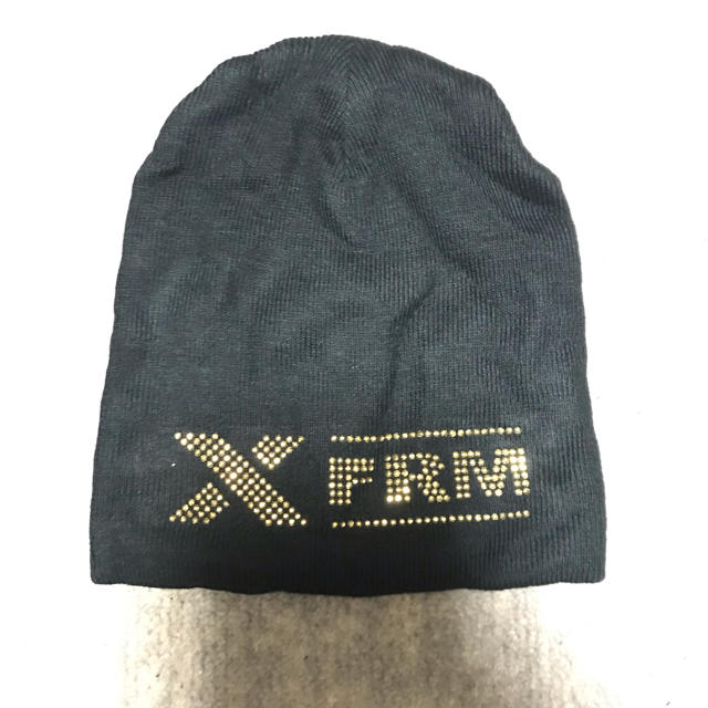 Xfrm(トランスフォーム)のXfrm トランスフォーム ニットキャップ ビーニー  悪羅悪羅系 お兄系 新品 メンズの帽子(ニット帽/ビーニー)の商品写真