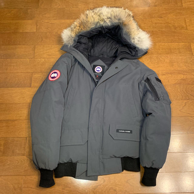 CANADA GOOSE(カナダグース)の専用 カナダグース ダウンジャケット ファー付き メンズのジャケット/アウター(ダウンジャケット)の商品写真