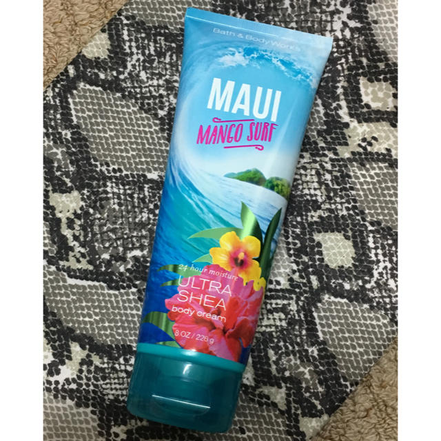 Bath & Body Works(バスアンドボディーワークス)のバスアンドボディワークス  ボディクリーム  マウイ マンゴー サーフ 226g コスメ/美容のボディケア(ボディクリーム)の商品写真