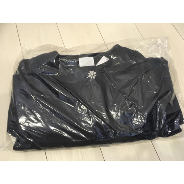 MIIA(ミーア)のMIIA福袋2019 ネイビーコート 新品未開封 レディースのジャケット/アウター(チェスターコート)の商品写真