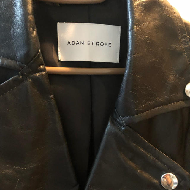 Adam et Rope'(アダムエロぺ)の最終値下げ 今月で削除アダムエロペ ライダース レディースのジャケット/アウター(ライダースジャケット)の商品写真