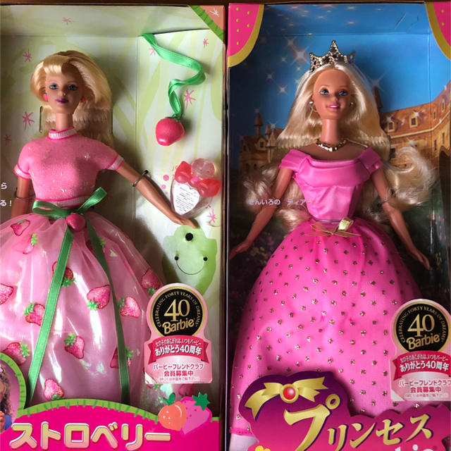 Barbie(バービー)のバービー＊ストロベリー&プリンセスバービー 2体セット キッズ/ベビー/マタニティのおもちゃ(ぬいぐるみ/人形)の商品写真