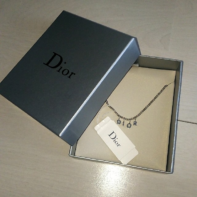 新品未使用☆Christian Dior☆ディオール☆ネックレス☆箱付き☆